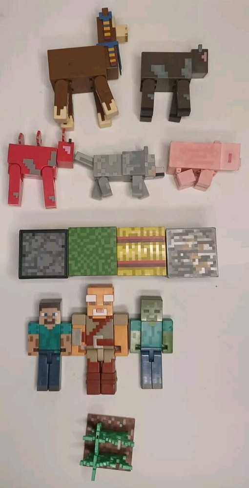 Jazwares Minecraft Steve, Pake,Zombie and More Lot of 13