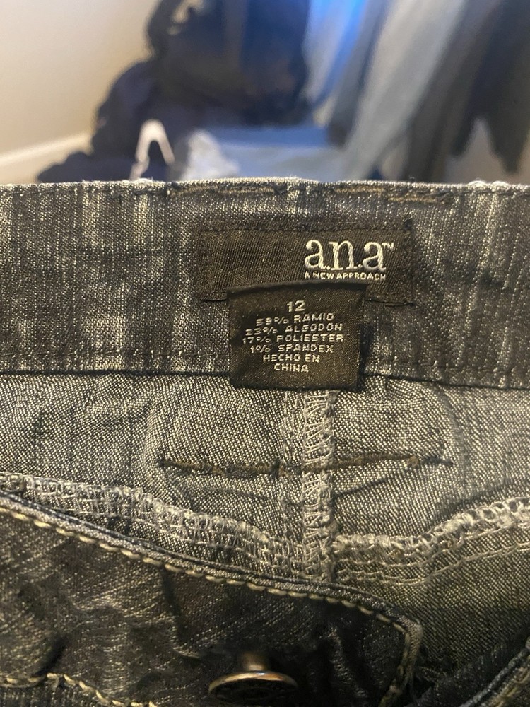 a.n.a Women's Black Denim Shorts Size 12 Button Closure Casual Summer