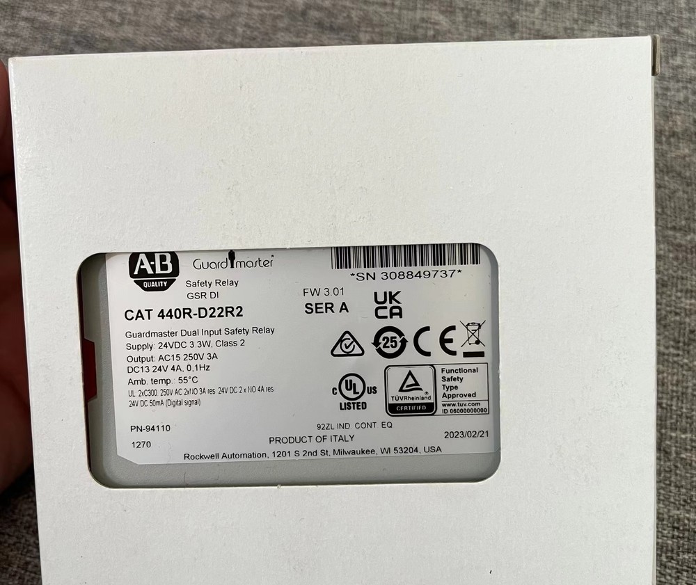 Allen Bradley 440R-D22R2 Guardmaster Dual Input Safety Relay 440RD22R2