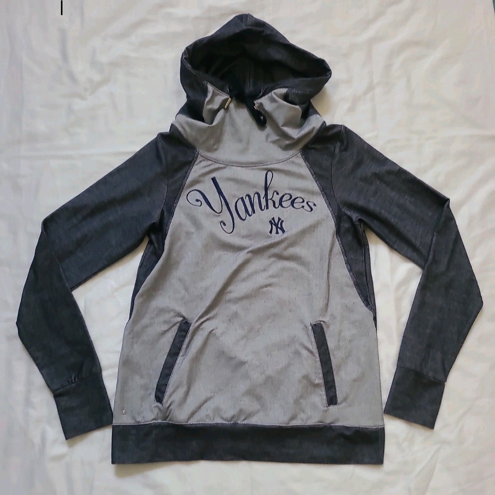 Women's Small/Men's XS Yankees Heathered Gray Antigua Hoodie