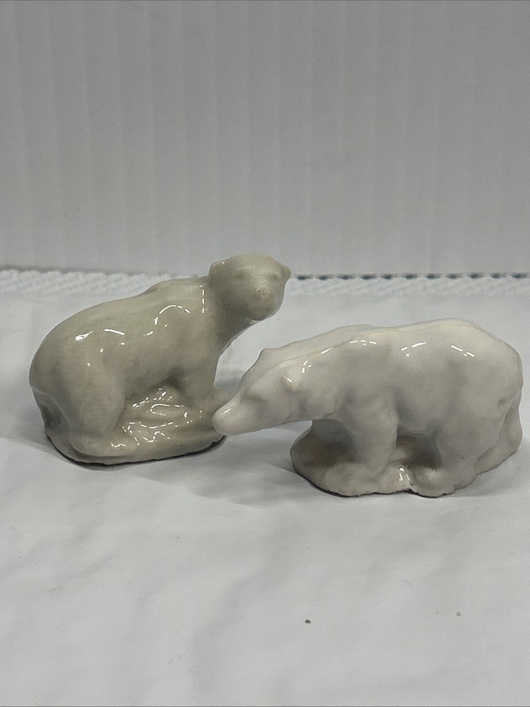 Wade Whimsies Red Rose Tea Vintage Figures White Polar Bear  Lot Of 2 England