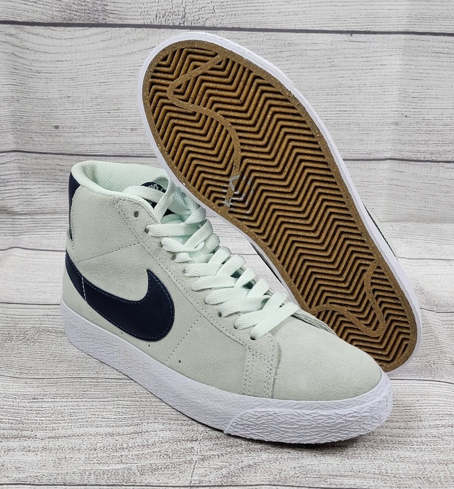 Nike SB Zoom Blazer Mid 'Barely Green' 864349-303 Men's Size 5 /Women's Size 6.5