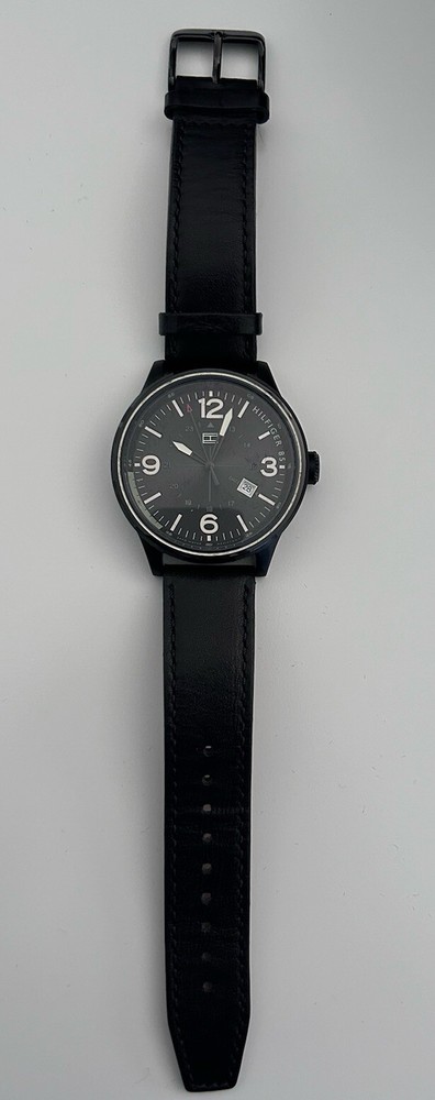 Tommy Hilfiger Men's Classic Leather Strap Watch 1791103