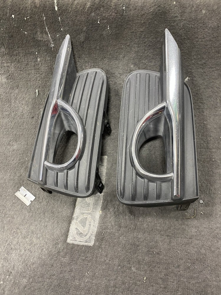 Fit Infiniti Q50 Sport 2014-2017 Front Bumper Fog Light Cover Kit