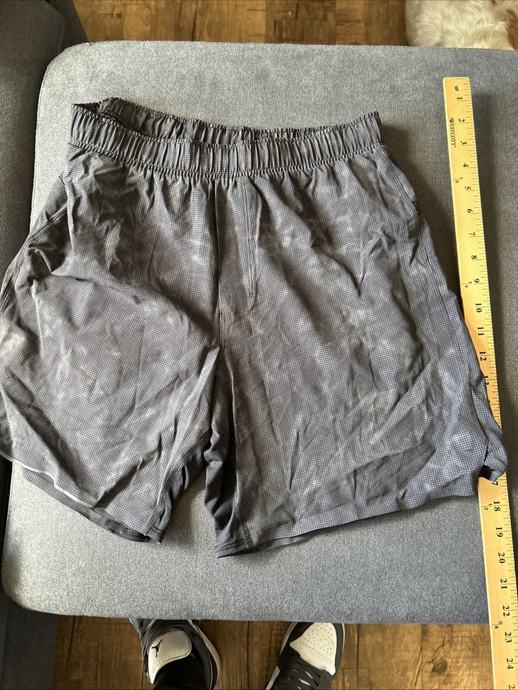 Lululemon Men’s Medium Shorts Lot Of 6