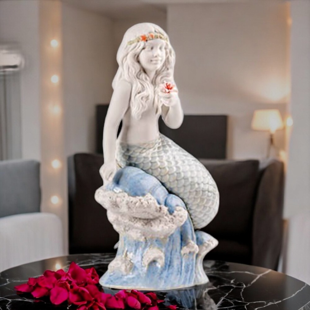 Lladró Ocean’s Little Mermaid A Timeless Tale in Porcelain 01008998