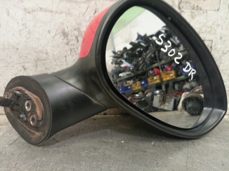 Fiat Punto Berlina 188 1.9 JTD Right Exterior Mirror E3021047 225571