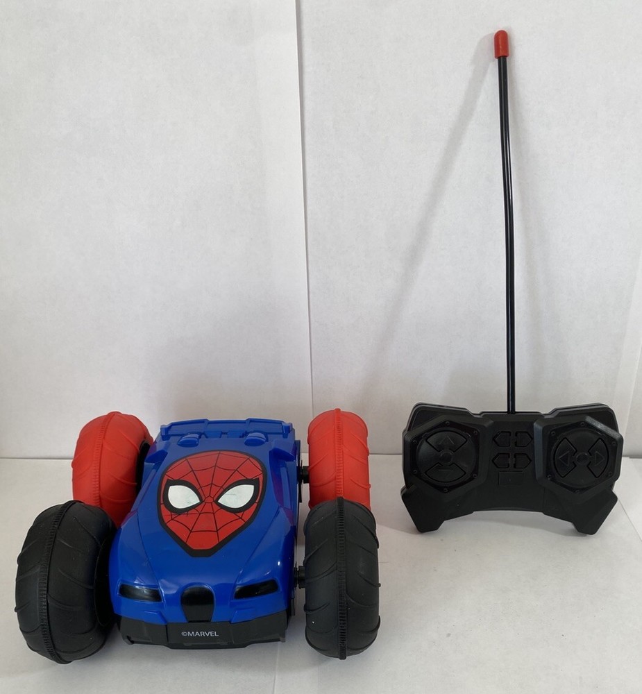 Marvel Spiderman Venom RC Flip Car with 360 Spin Stunt Action