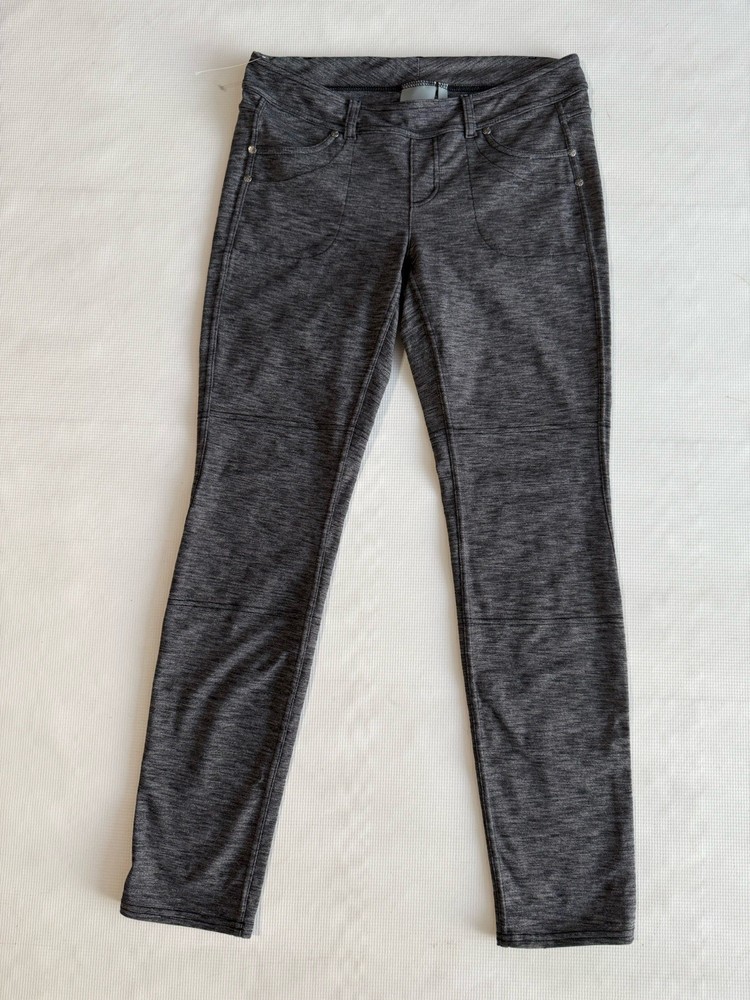 Athleta Womens Gray Stretch Leggings with Pants Size M Pockets
