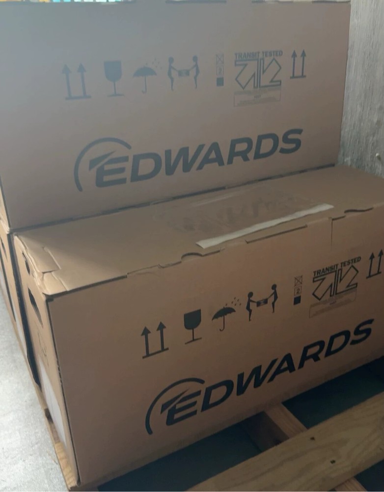 RV8 A65401903 Vacuum pump new FedEx or DHL