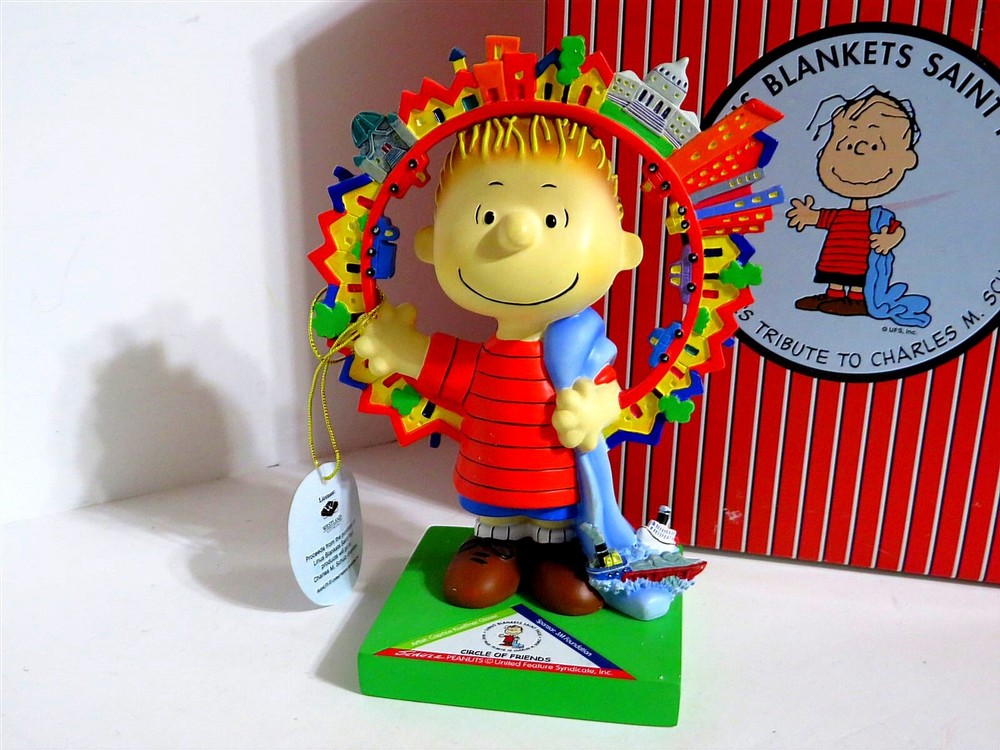 SNOOPY PEANUTS Charlie Brown Linus Blanket Series Collectible Figurine Westland Giftware