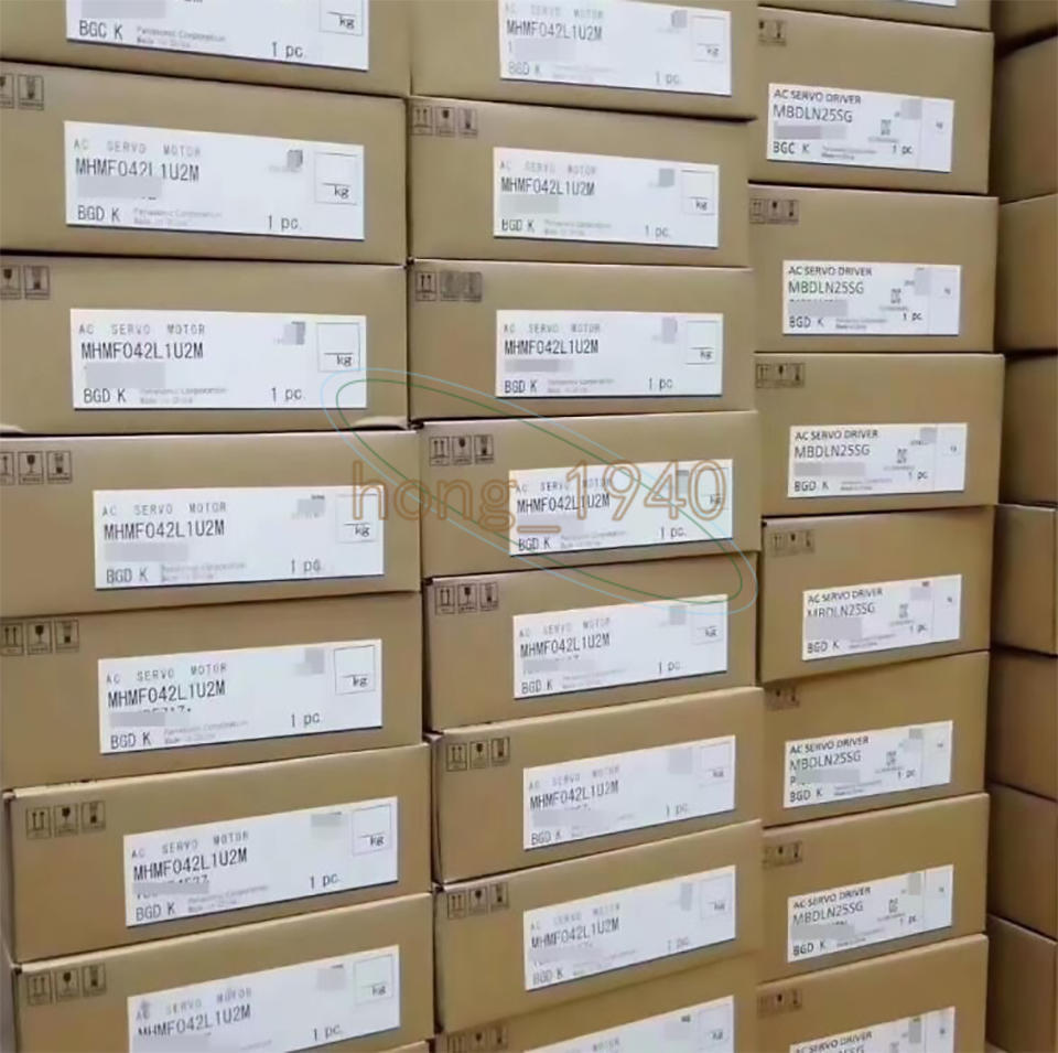 1PCS New Panasonic Servo Driver MSD5A1A1XX03