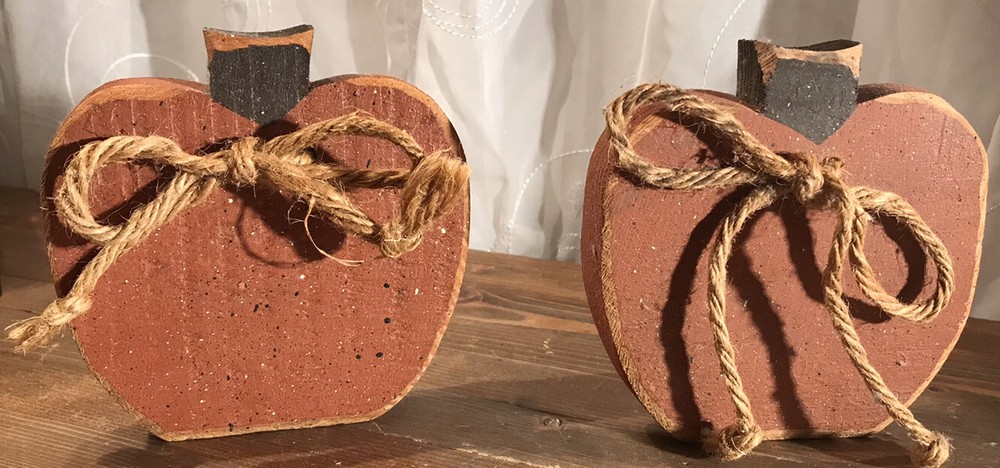 Lot Of 2 Wooden Pumpkins With Twine Bows Table Decor Thanksgiving 5” Farmhouse