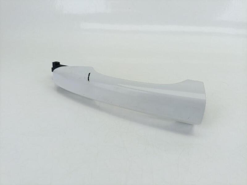 Volvo V40 R-Design 2012 Left Rear Outer Door Handle 173666