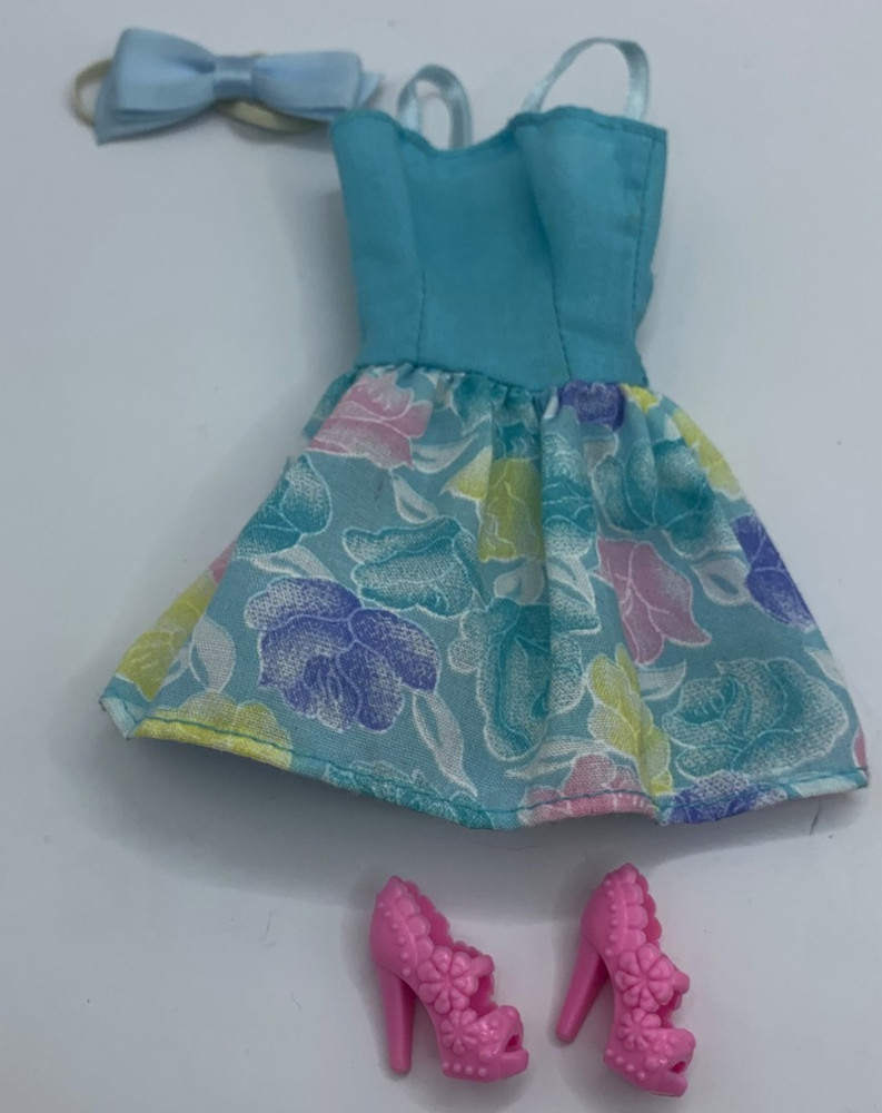 Vintage Barbie Fashion Pack Outfit Clothing Short Pastel Floral Dress Shoes