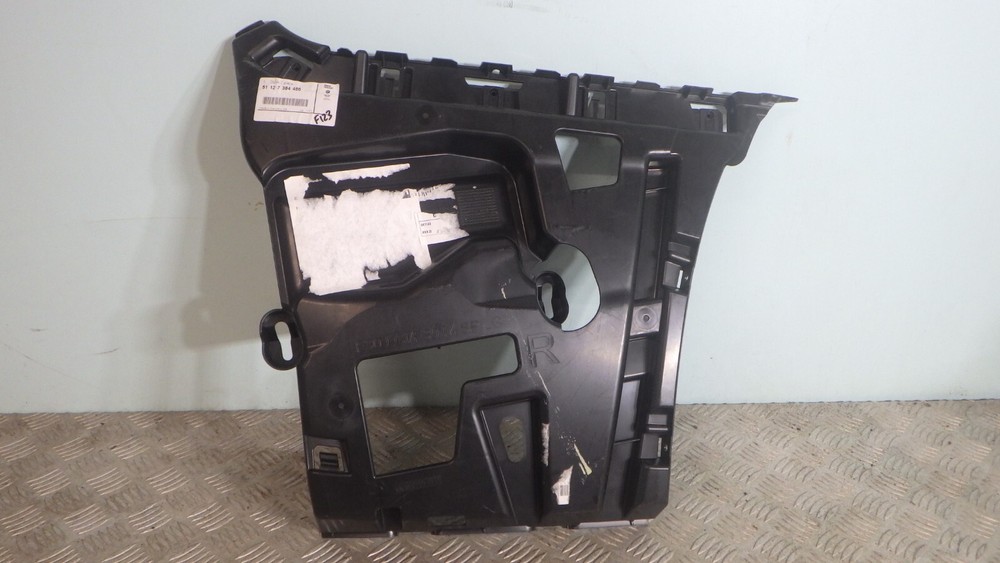 BMW F30 bumper mount 3 series SE & M Sport driver rear genuine new 7384466