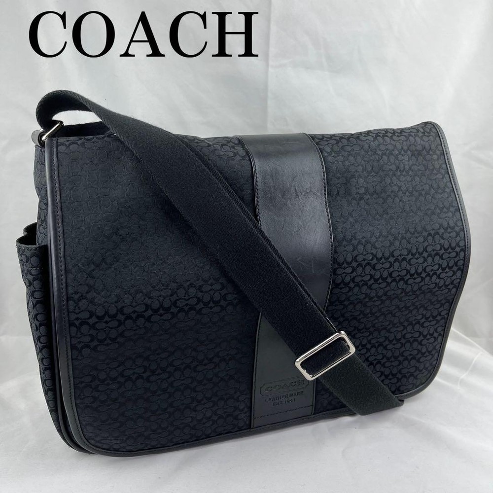 Coach Signature Black Canvas Shoulder Bag G02091159 Authentic