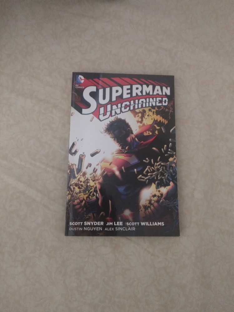 DC Comics Superman Unchained Brand New