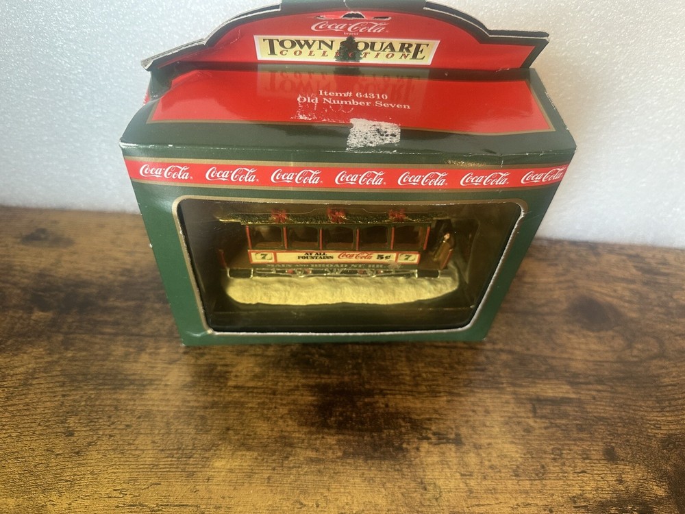 1992 Coca-Cola Christmas Old Number 7 Town Square Collection 5