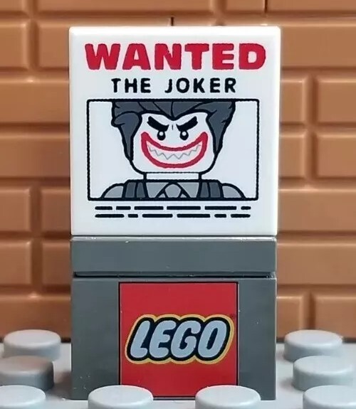 LEGO Commissioner Gordon White Tile 2x2 W 'WANTED THE JOKER' Poster 3068pb1044