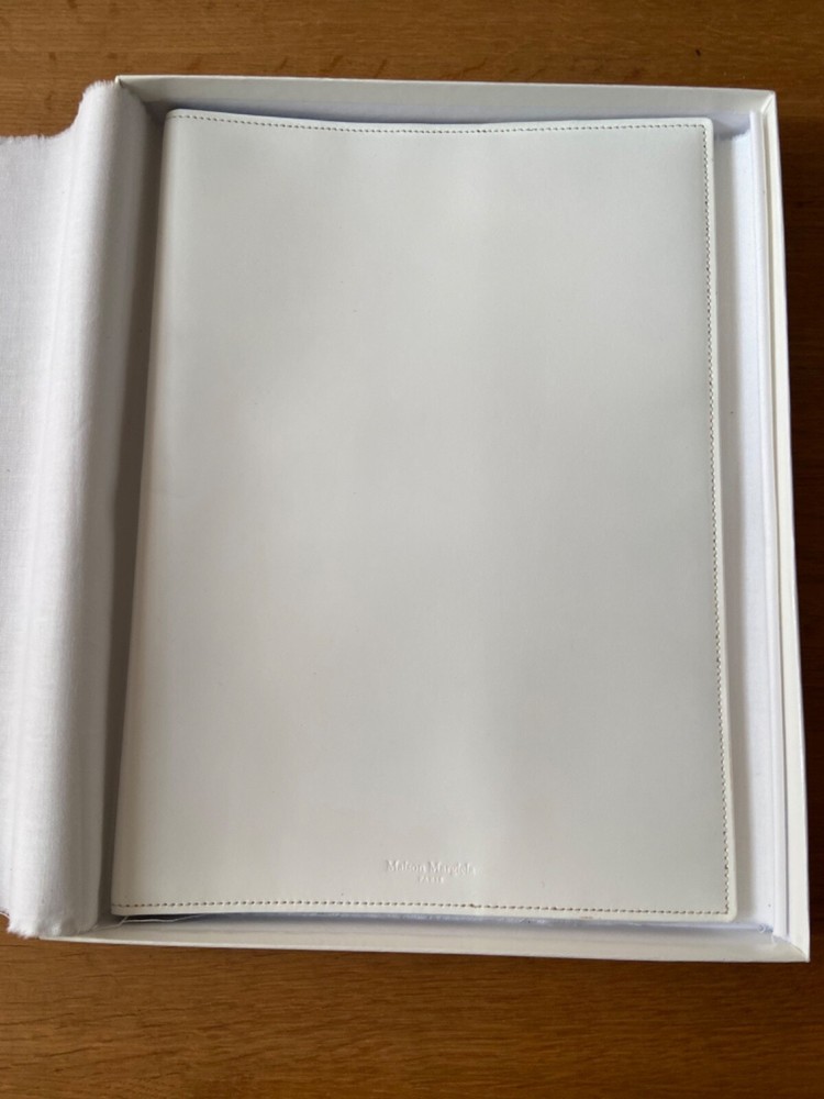 maison margiela new large leather document holder (12 in x 8.5 in)