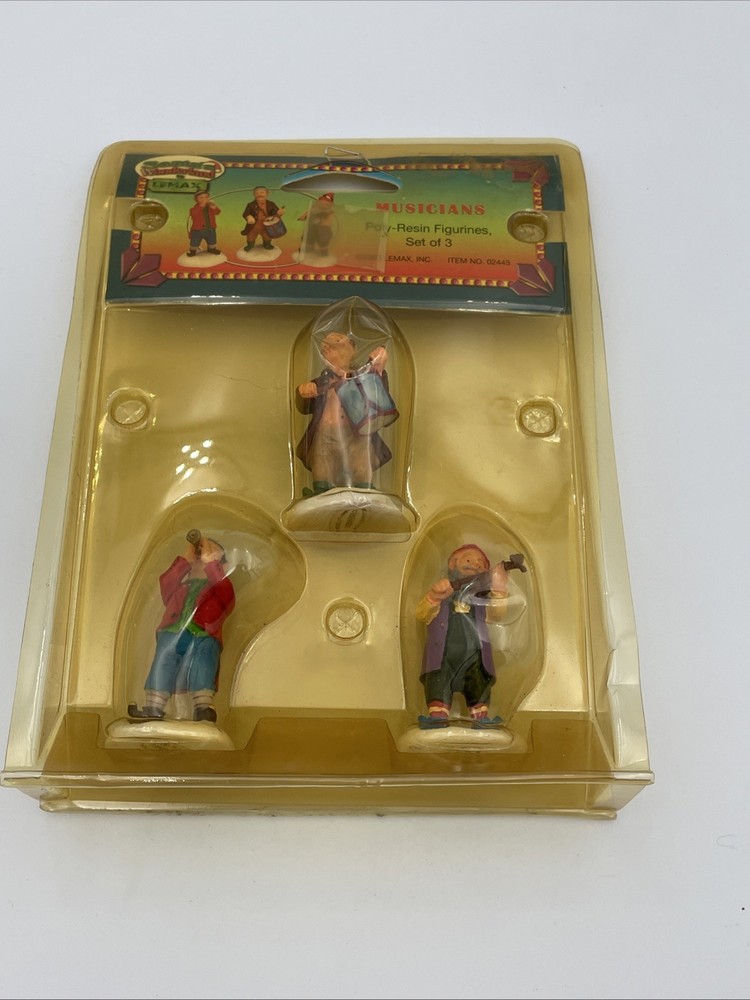 Lemax Village Musicians Set of 3 Figures for Santa's Wonderland Display 02445 A9