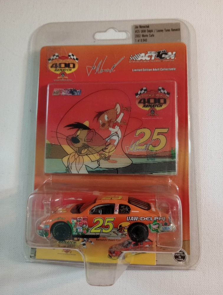 2002 Joe Nemechek #25 Looney Tunes NASCAR Monte Carlo 1:64 Diecast