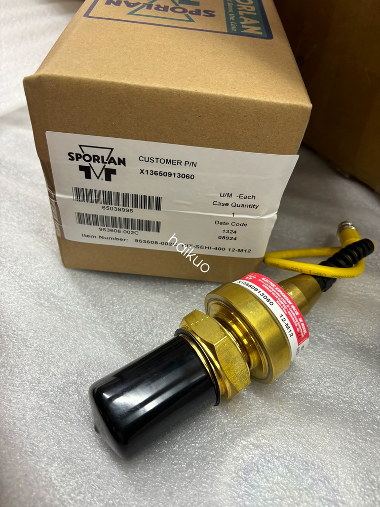 1pcs MOD02687 X13650913060 KIT-SEHI-400 12-M12 SPORLAN  Valve