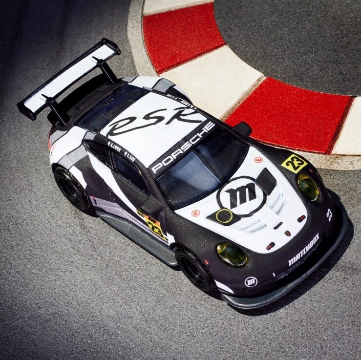 2023 MATCHBOX COLLECTORS PORSCHE 911 RSR RACE CAR | HJW63 | BRAND NEW SEALED BOX