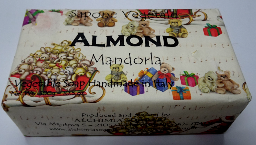 New Sapone Vegetale Handmade in Italy 10.5oz Bath Bar Floral Package Almond