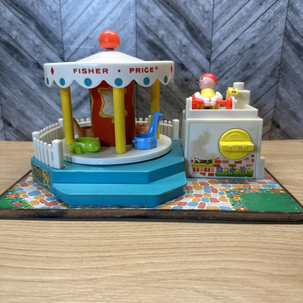 Vintage 1972 Fisher Price Little People Wind Up Musical Merry Go Round Works