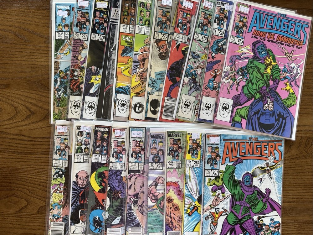 The Avengers Comics , Lot Of 21