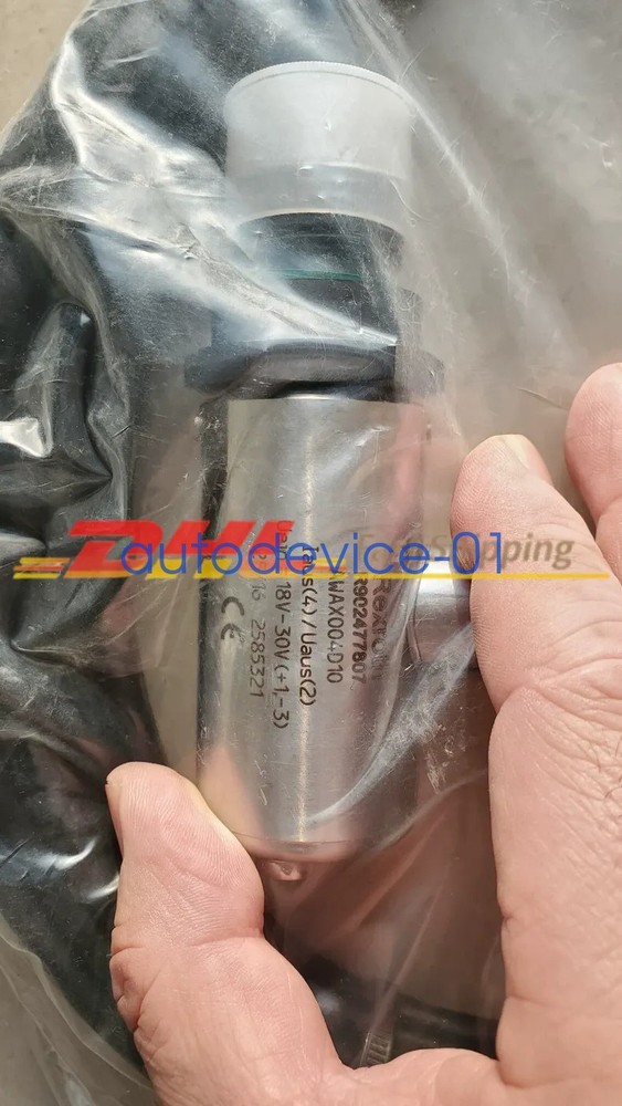 R902477807 R902477807 by DHL/FedEx