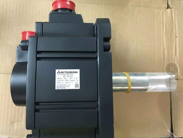 1PC MITSUBUSHI HC-SF121 AC SERVO MOTOR HCSF121 New In Box Expedited Shipping #A6