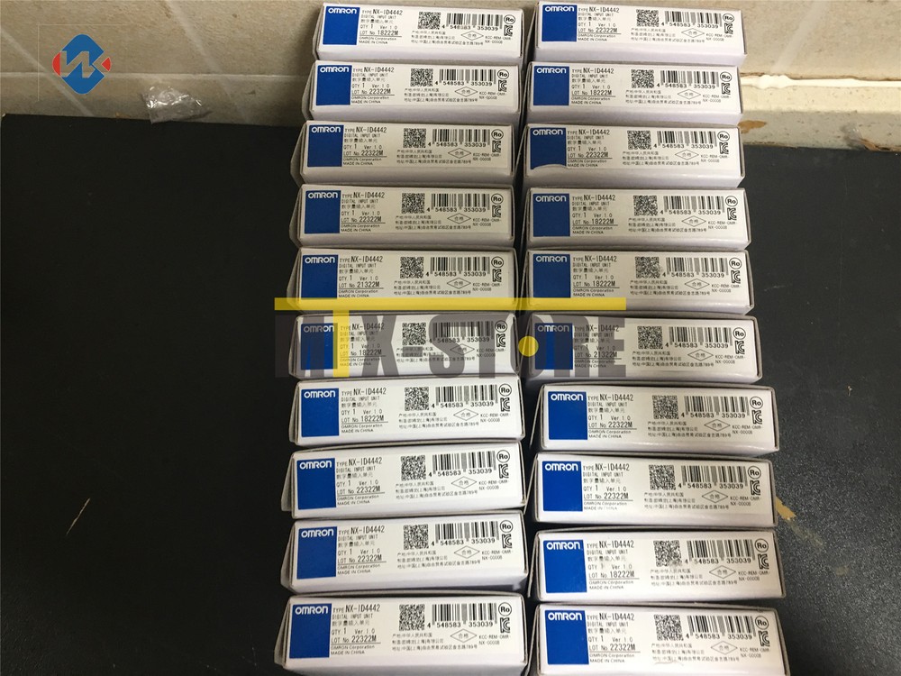 1PC New Omron PLC Digital Input Unit Module NX-ID4442