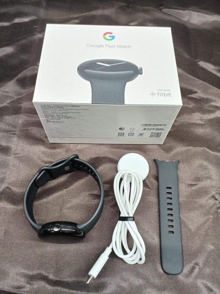 Google GQF4C G943M/G77PA Smartwatch for Men with Fitness Tracking  