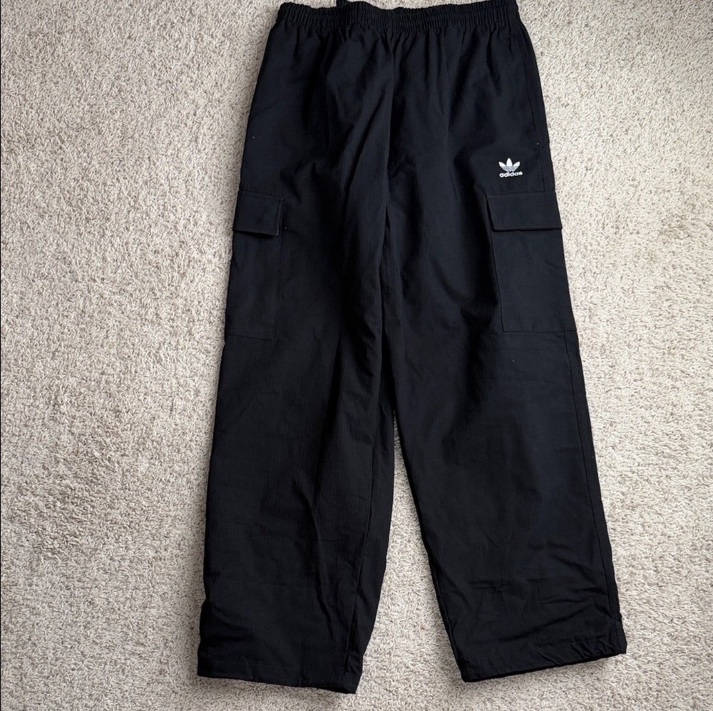 Adidas Black  Baggy Cargo Trousers Size Large