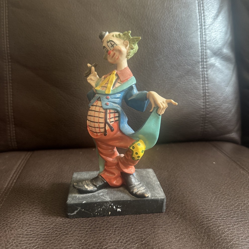 Vintage Fontanini Depose Italy Clown Figurine #941 on Carrara Marble Base 7.75