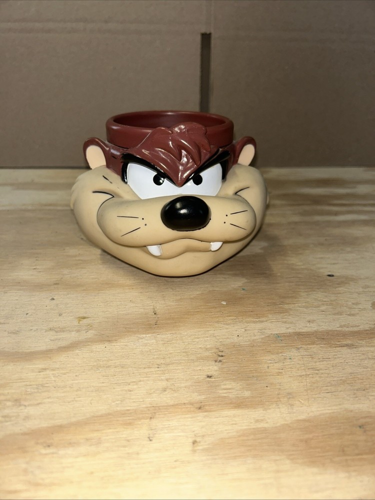 Vintage 1992 Looney Tunes Taz 3D Mug Cup Warner Bros Collectible
