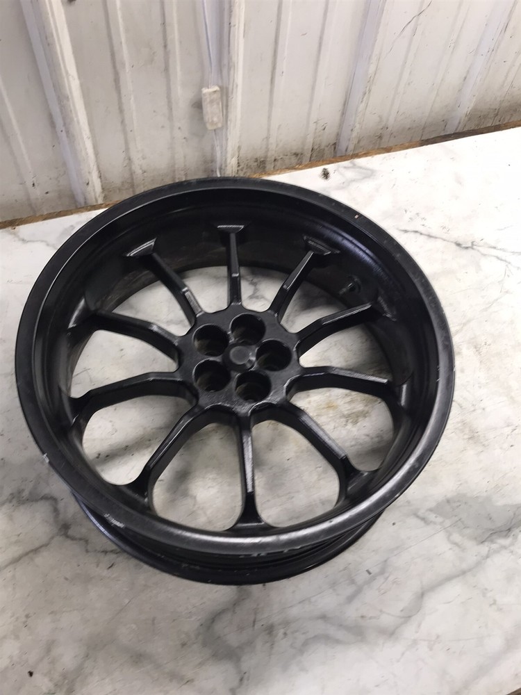15 Honda GL 1800 GL1800 C Valkyrie rear back wheel rim straight