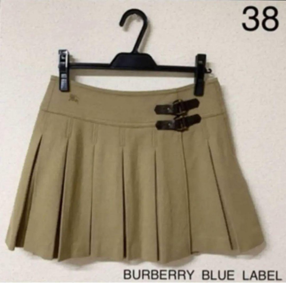 Burberry Blue Label Wool Pleated Skirt Beige Nova Check Lining Horse Logo Belt
