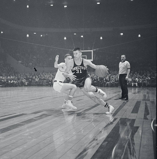 New York Madison Square Garden Manhattan VS Connecticut Colleg- 1961 Old Photo