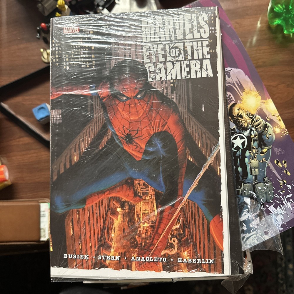 Marvels: Eye of the Camera (Marvel Comics June 2010)