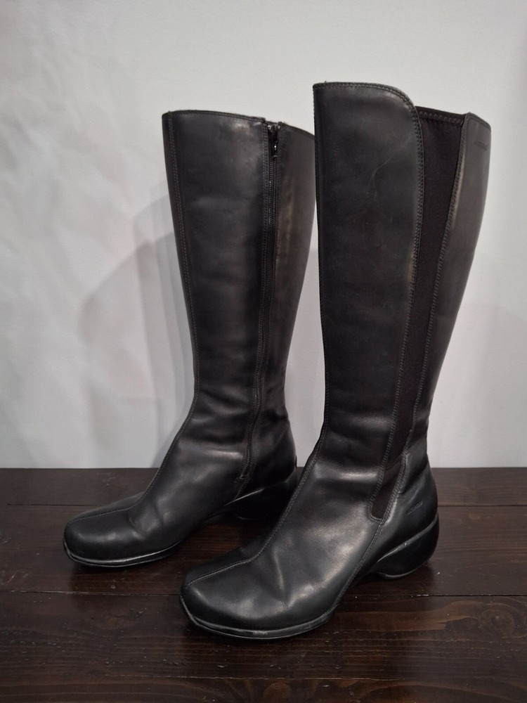 Merrell Spire Peak Tall Black Leather Waterproof Insulated Boots/Pre-owned, Sz.7