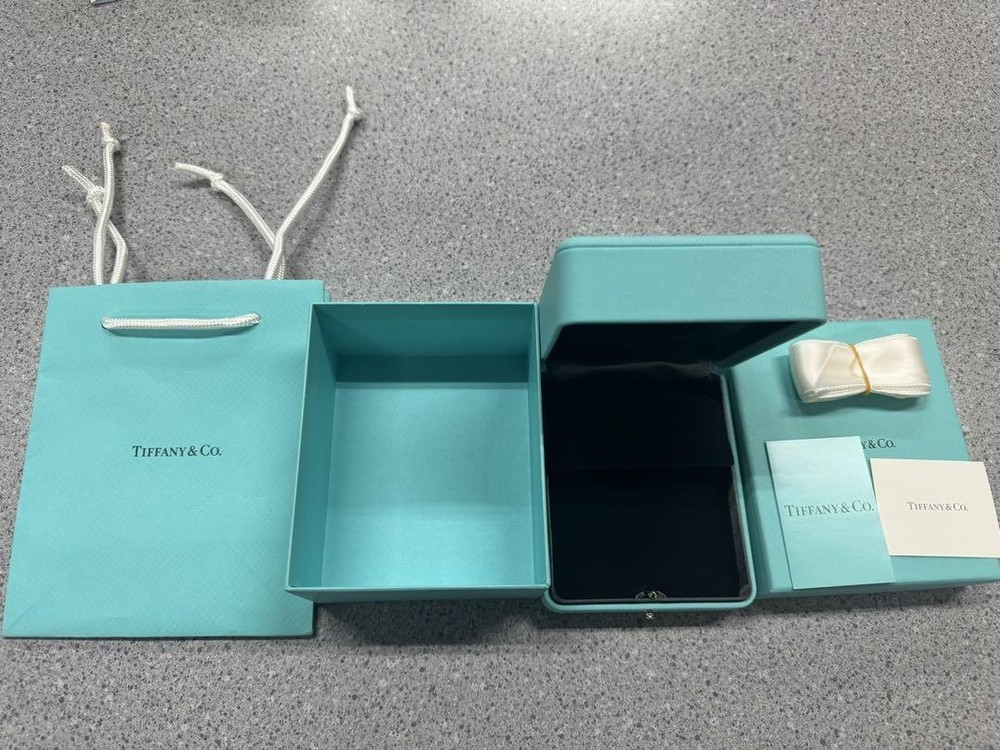 Tiffany Jewelry Case Empty Box with Blue Ribbon Booklet and Certificate Shopper MZMR