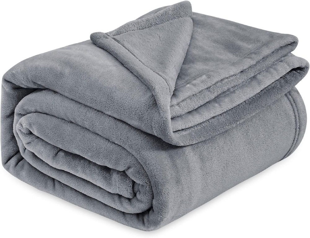 Soft Grey Bedsure Fleece Queen Size Bed Blanket 90 x 90 Inches