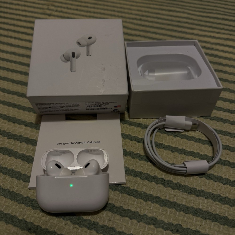 Apple AirPods Pro 2nd Generation with MagSafe Wireless Charging Case - White