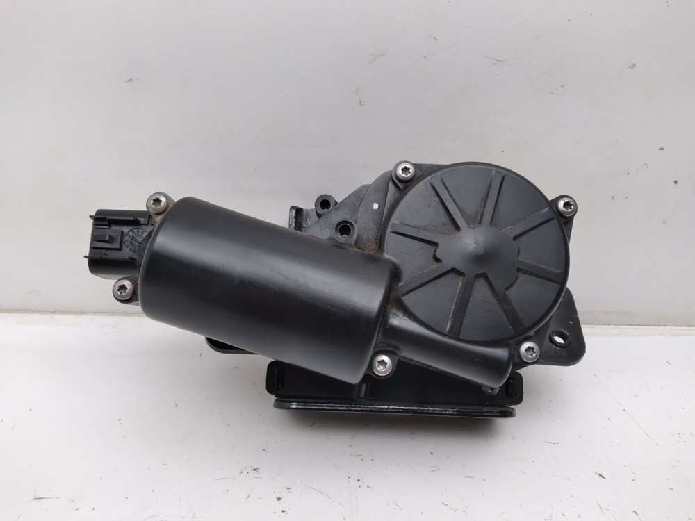 2007 Cadillac SRX Power Rear Tailgate Lock Latch Actuator 13503467