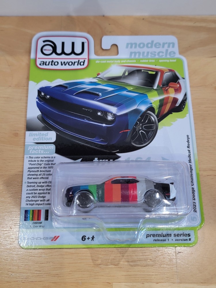 Auto World Modern Muscle ‘23 Dodge Challenger Hellcat Redeye (14 Factory Colors)