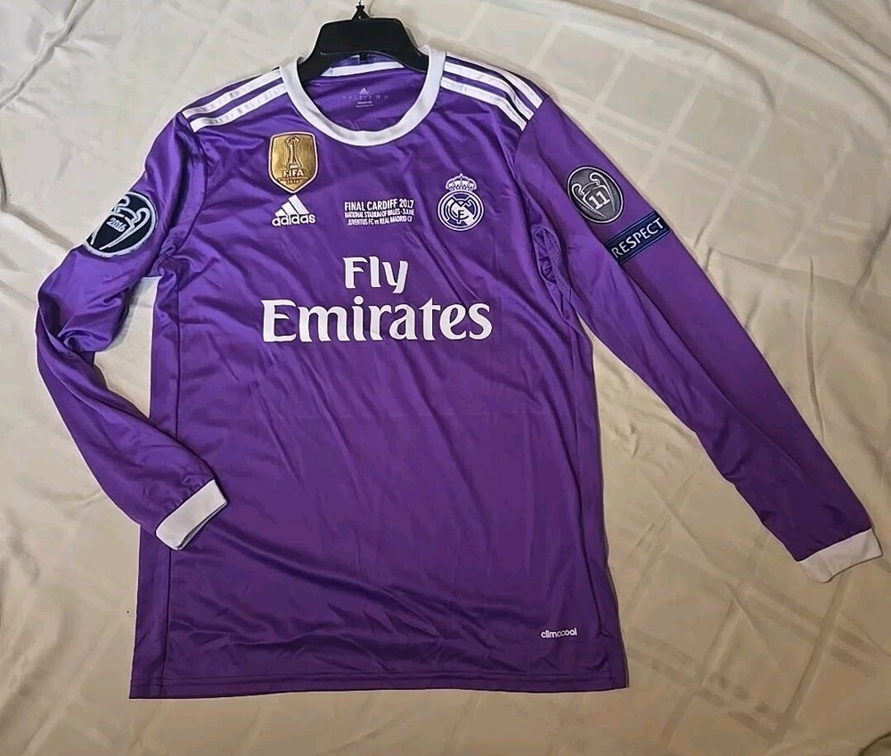 Real Madrid 2016/17 Benzema #9 Retro Away Jersey Long Sleeve Size L